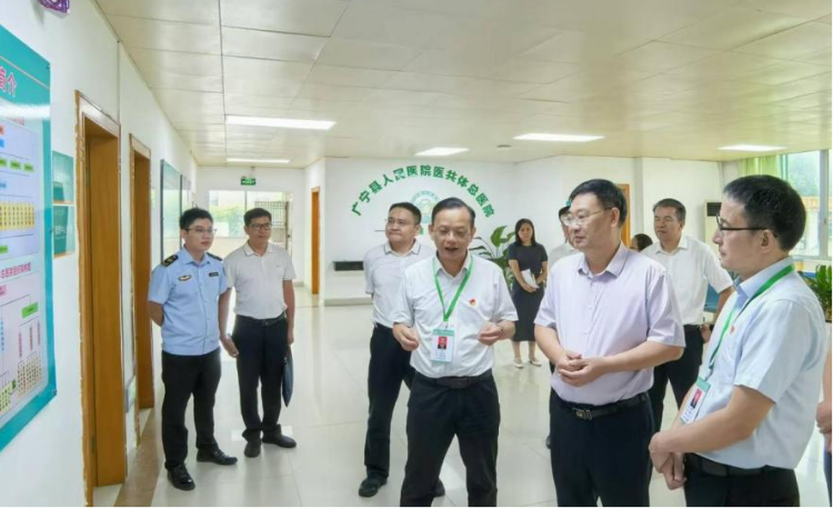 省药品监管局严振副局长督导调研肇庆市药品安全巩固提升十大色播平台